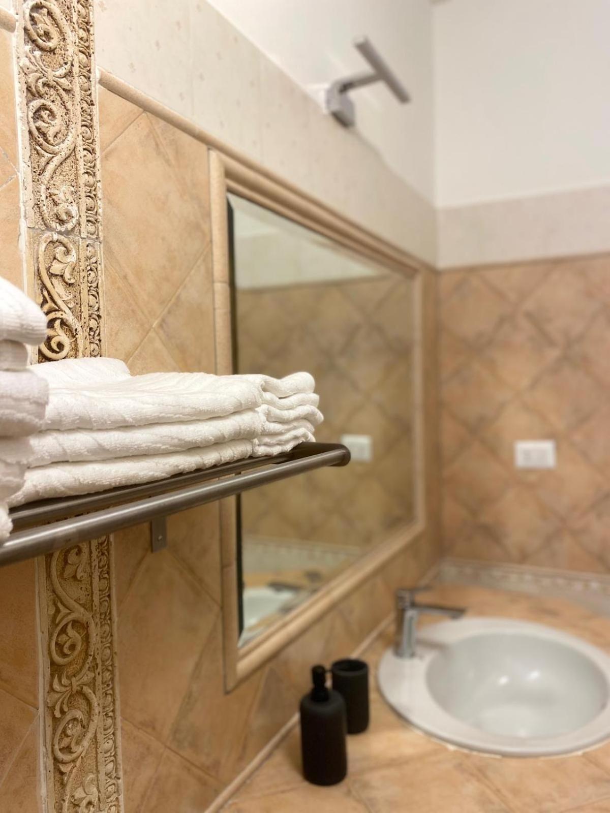 Anna House Apartment Fiumicino Bagian luar foto