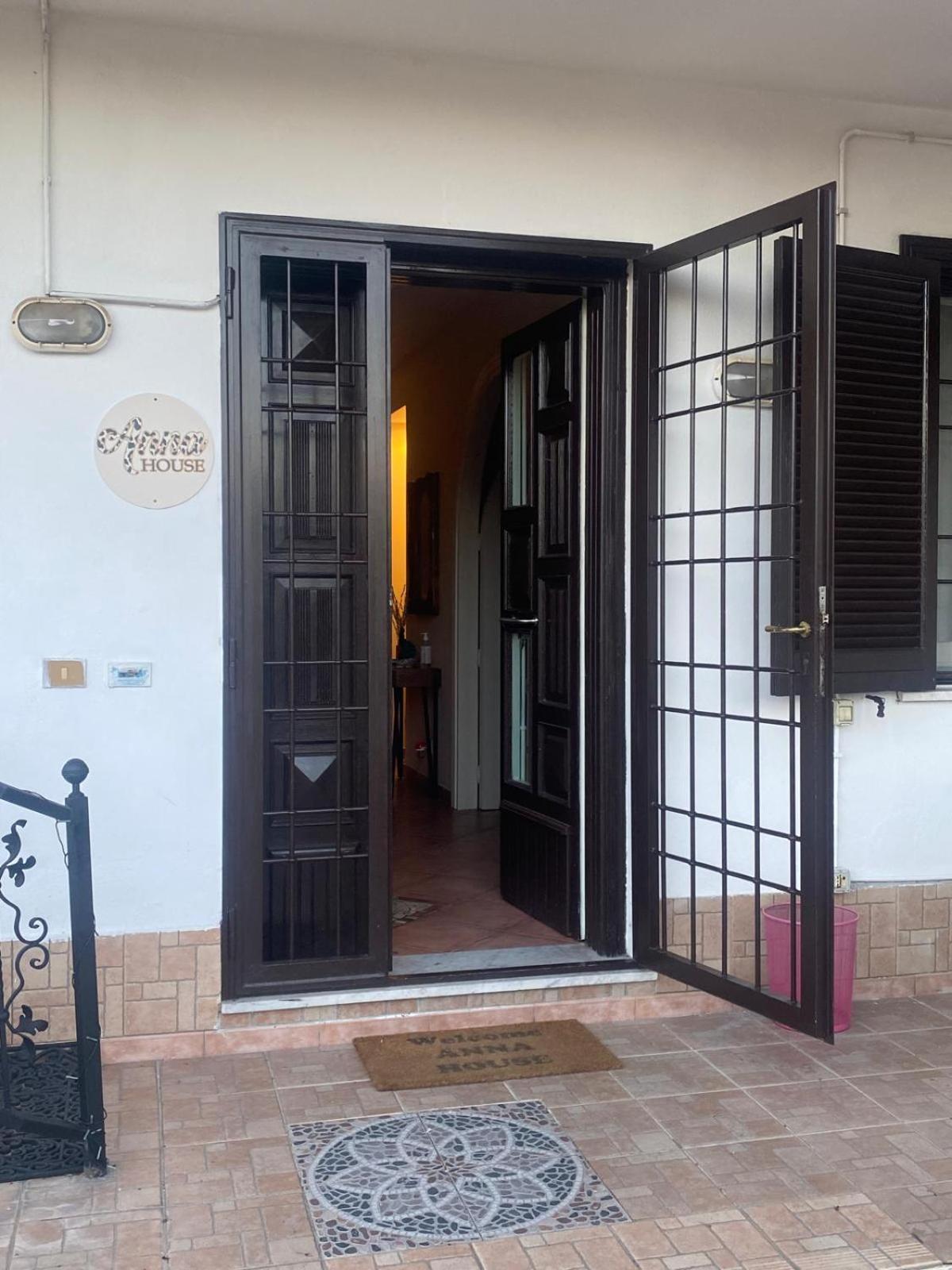 Anna House Apartment Fiumicino Bagian luar foto